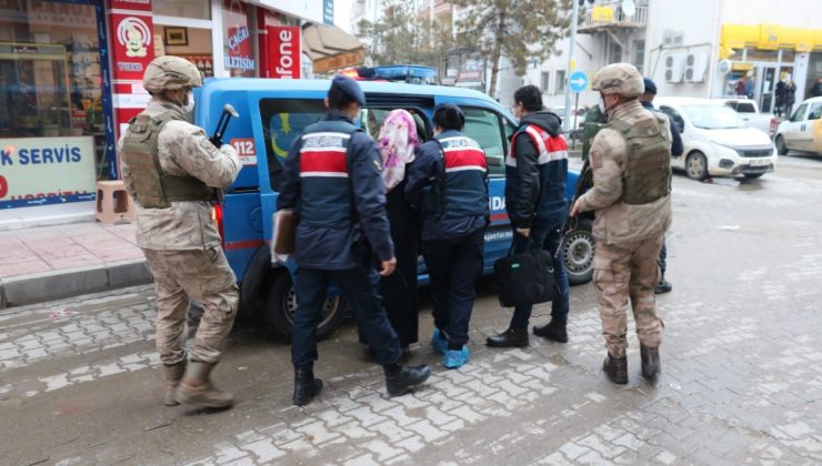 FETÖ’ye Kastamonu’da darbe! DEVA Partisi İl Başkanının da aralarında olduğu 3 kişi gözaltına alındı