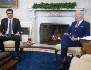 Biden, Beyaz Saray’da Katar Emiri Al Sani ile bir araya geldi