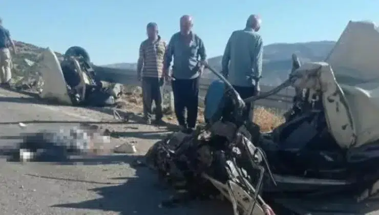 Yine Gaziantep yine katliam gibi kaza! İki araç çarpıştı, 4 kişi yaşamını yitirdi