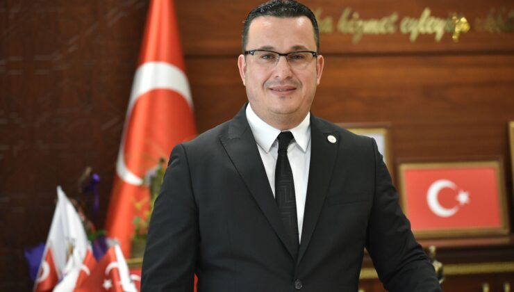 Mustafakemalpaşa Belediye Başkanı Mehmet Kanar’dan Cumhuriyet Bayramı mesajı