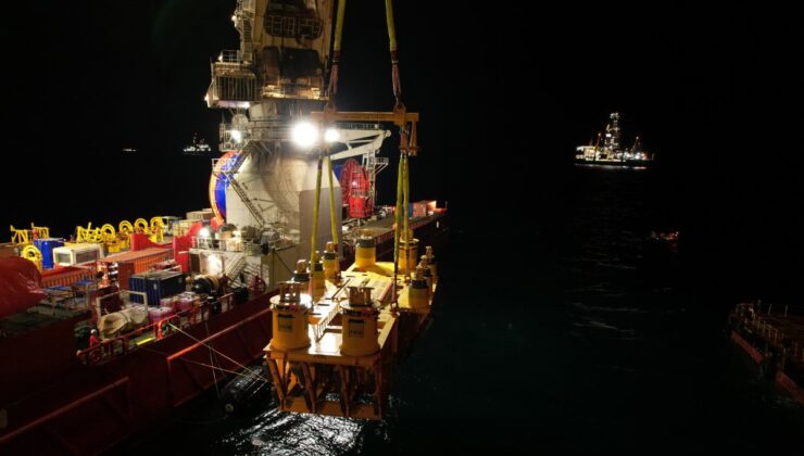 Karadeniz gazını dağıtacak 280 tonluk ‘Peçenek’ denize indirildi