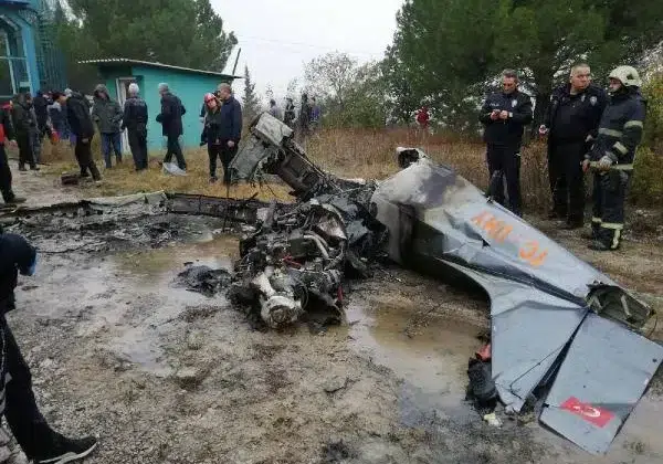 Bursa’da uçak düştü! İki kişi hayatını kaybetti