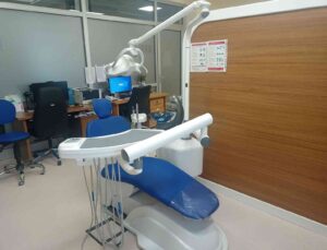 Ağız ve Diş Sağlığı Merkezine yeni diş ünitlerinin kurulumu yapıldı