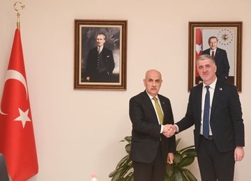 Bakan Kirişçi, Gürcistanlı mevkidaşı Shamugia ile görüştü