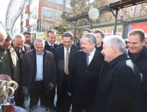 Hazine ve Maliye Bakan Yardımcısı Gürcan esnafı ziyaret etti