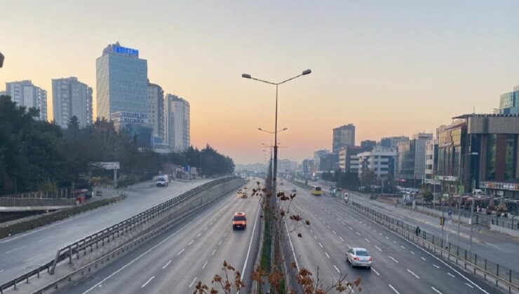İstanbul yeni yıl sabahına trafiksiz başladı