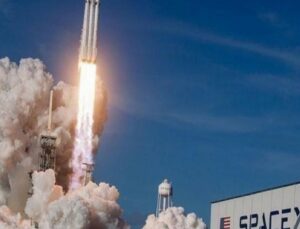 SpaceX, ABD’nin askeri uydusunu uzaya yolladı