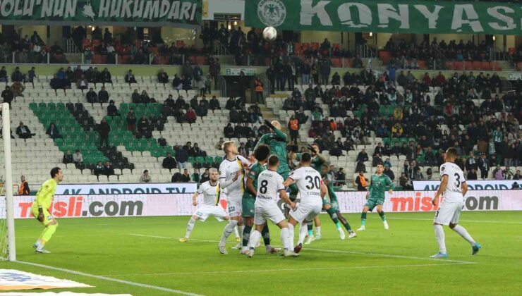 Spor Toto Süper Lig: Konyaspor: 0 – Ankaragücü: 0 (İlk yarı)