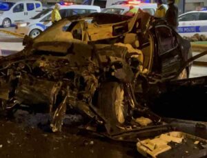 Ankara’da sulama tankerine çarpan otomobilin sürücüsü olay yerinde hayatını kaybetti