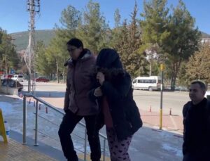 Burdur’da depremzedeler için toplanan malzemeleri çalarken yakalanan kadın tutuklandı