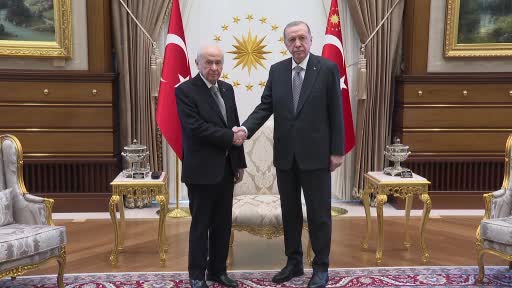 Cumhurbaşkanı Erdoğan, Cumhurbaşkanlığı Külliyesi’nde MHP Genel Başkanı Devlet Bahçeli’yi kabul etti
