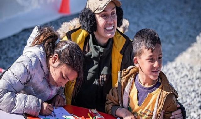Depremzede çocukların yüzleri Masal Evi ile gülüyor