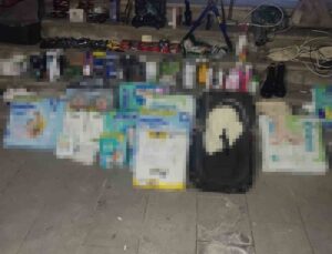 Depremzedelerin malzemesini çalan 10 hırsız tutuklandı