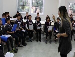 Gençlik Kampı ve Eğitim Merkezi izcileri ağırladı