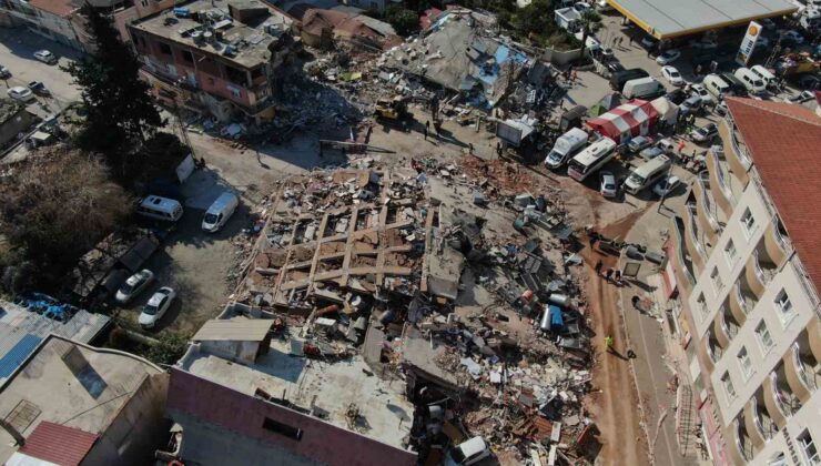 Hatay Samandağ’da enkaz yığınları havadan görüntülendi