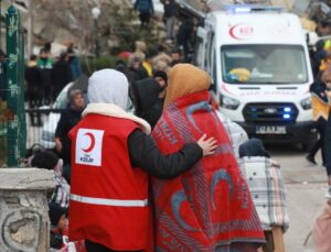 IFRC, depremzedeler için başlattığı destek çağrısını 650 milyon İsviçre frangına yükseltti
