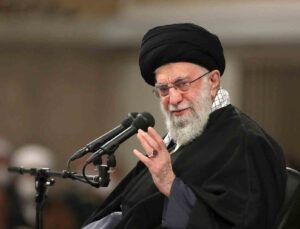 İran dini lideri Hamaney: “Türkiye ve Suriye’deki deprem tüm Müslümanları ilgilendirir”