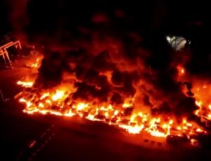 İskenderun Limanı’ndaki yangın böyle görüntülendi