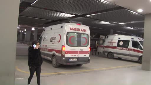 Kahramanmaraş depreminde yaralanan 4 kişi Başakşehir Çam ve Sakura Devlet Hastanesi’ne getirildi