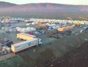 Kahramanmaraş’ta depremzedeler için 127 Kırgız çadırı kuruldu