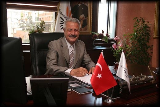 Karabağlar’ın ilk Belediye Başkanı Sıtkı Kürüm hayatını kaybetti