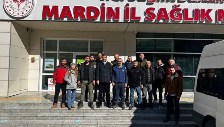 Mardin’de 10 sağlık çalışanı deprem bölgesine gönüllü olarak yola çıktı