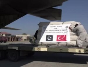 Pakistan’dan Türkiye’deki depremzedelere yardım