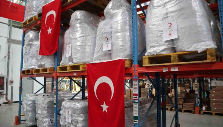 Pekin Büyükelçisi Önen: “Türkiye’ye 254 ton yardım ulaştırdık”