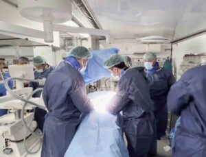 TSK’nın sahra hastaneleri vatandaşların tedavisini aralıksız sürdürüyor