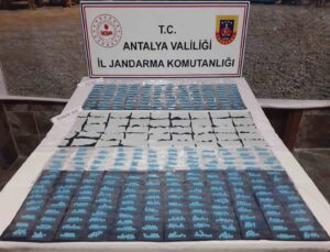 Antalya’da 4 bin 280 adet uyuşturucu madde ele geçirildi