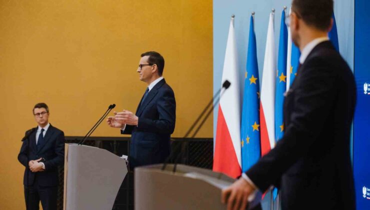 Polonya Başbakanı Morawiecki: “Ukrayna tahılının iç pazarımızı istikrarsızlaştırmasını kabul etmiyoruz”