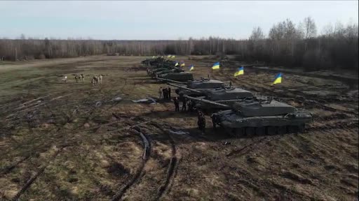 Ukrayna, İngiliz yapımı ilk Challenger 2 tanklarını teslim aldı