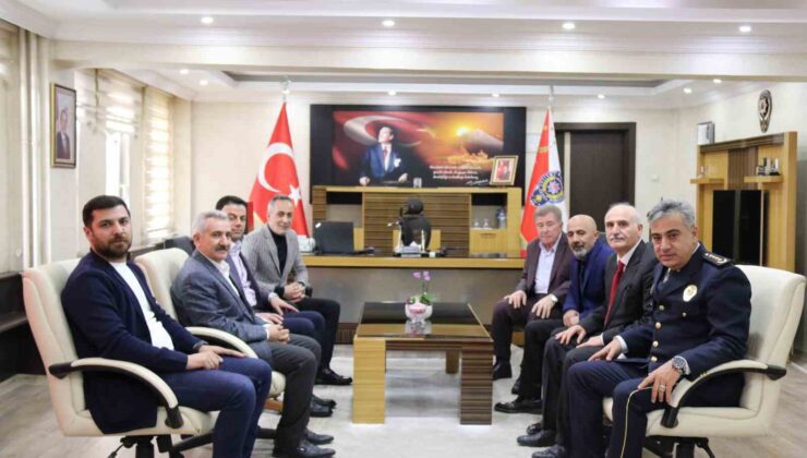 Ağrı Belediye Başkanı Karadoğan polislerin haftasını kutladı