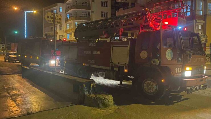 Antalya’da ev yangınında 1 kişi dumandan etkilendi