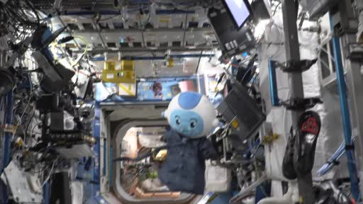BAE’li astronot Al Neyadi uzaydan bayram mesajı paylaştı