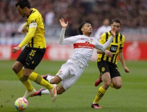 Borussia Dortmund fırsat tepti