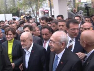 CHP Lideri Kemal Kılıçdaroğlu, Beylikdüzü’nde iftar programına katıldı
