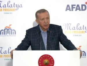 Cumhurbaşkanı Erdoğan: “Ramazan Bayramı’nda 2 vilayetimizde inşası tamamlanan ilk köy evlerinin teslimatlarını yapacağız”