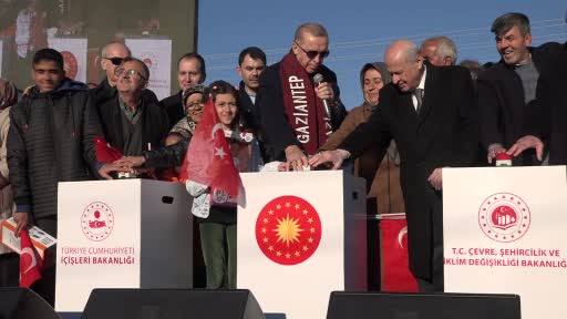 Cumhurbaşkanı Erdoğan’dan belediye başkanları ve ekiplerine teşekkür