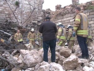 Fatih’te Silivrikapı surlarının bir bölümü yıkıldı: 1 ölü