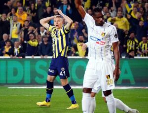 Fenerbahçe’ye Atilla Szalai’den kötü haber