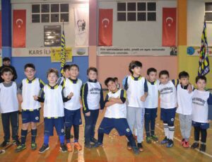 Kars’ın alt yapısına Fenerbahçe desteği