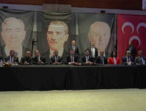 MHP’li Özdemir: ”Milliyetçi Hareket Partisi, demokrasi seferine çıkmıştır”