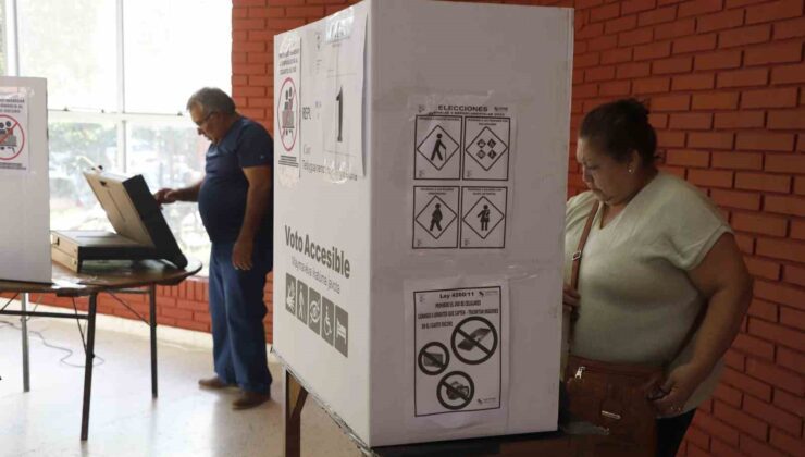 Paraguay’daki halk yerel ve genel seçimler için sandık başına gitti