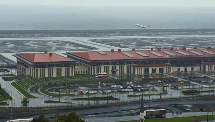 Rize-Artvin Havalimanı’nı 710 bin 558 kişi kullandı