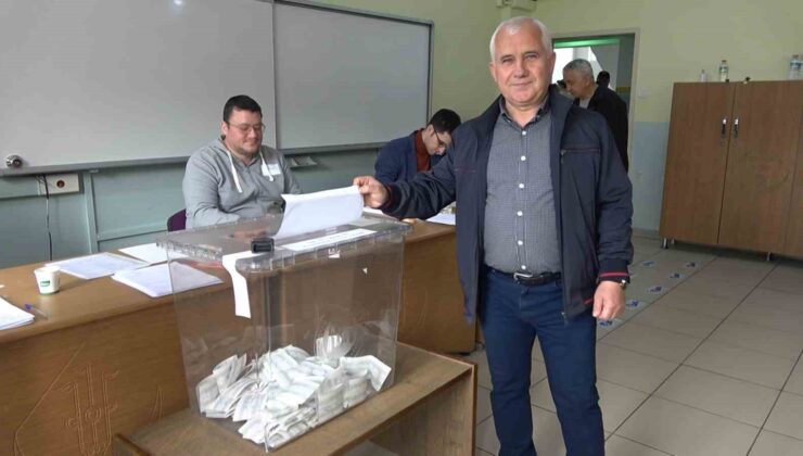 Yalova’daki çifte vatandaşlar Bulgaristan seçimleri için sandık başında