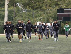 Yeşil Çınarspor, Davutlar maçına galibiyet parolasıyla hazırlanıyor
