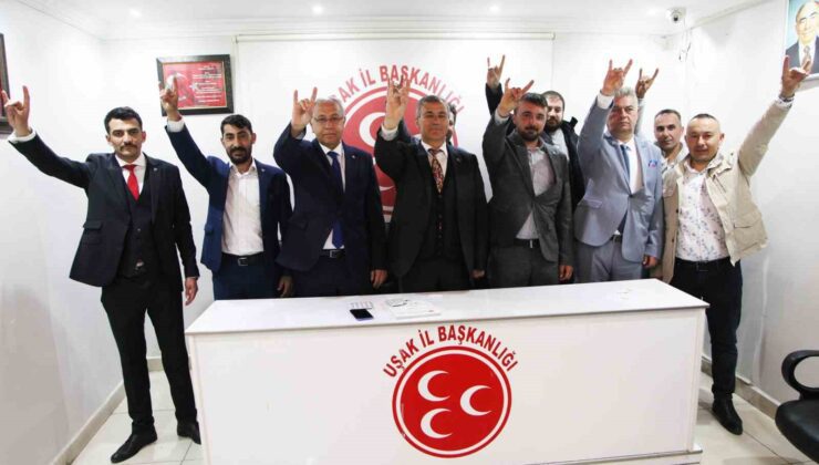 Zafer Partisinden istifa eden 25 kişi MHP’ye katıldı