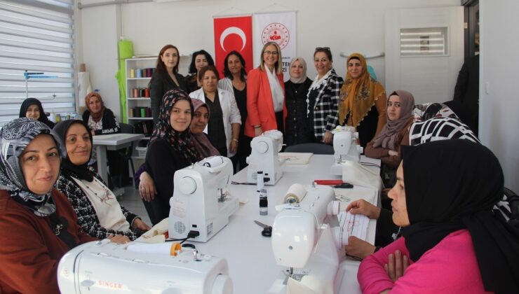 AK Partili Çankırı, seçim kampanyasında kadınlardan ilham aldı