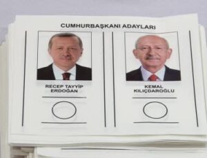 Azerbaycan’daki Türk vatandaşları cumhurbaşkanı seçiminin 2. turu için sandık başında